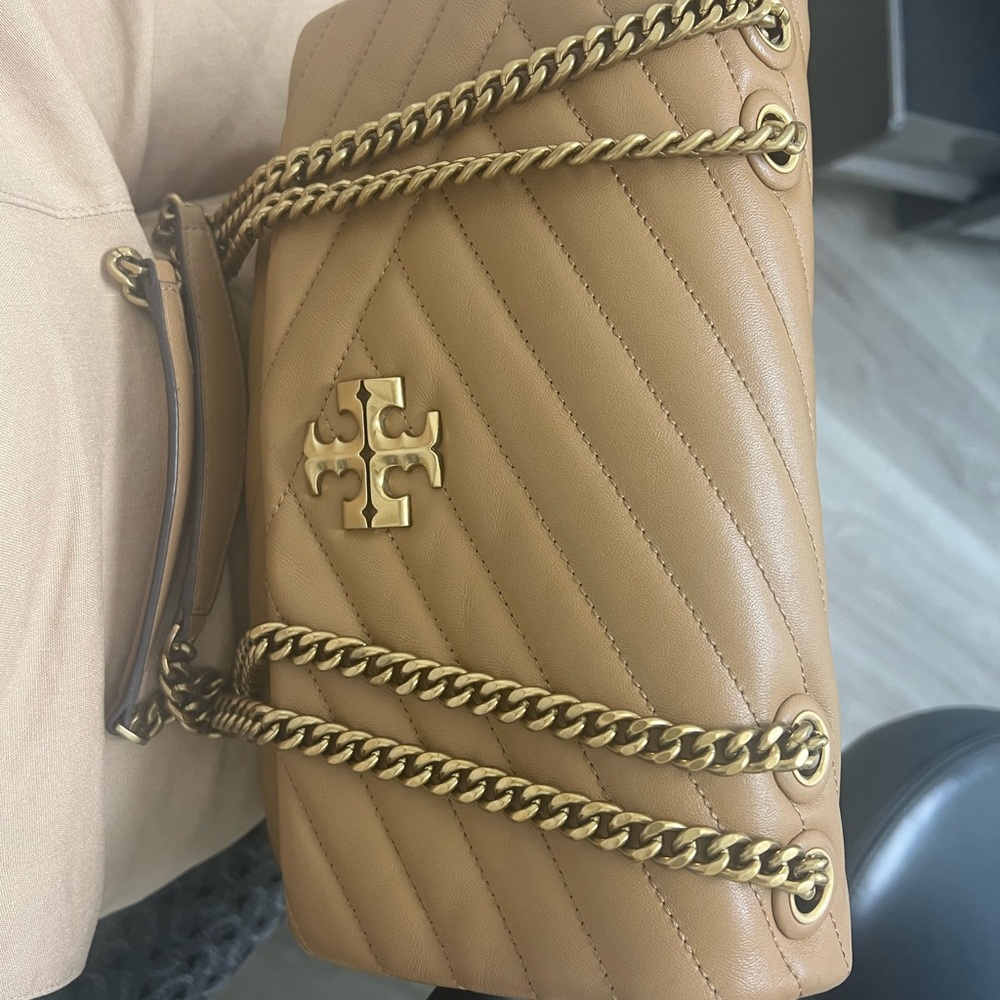 Tory Burch Women's Kira Chevron Convertible Shoulder bag .